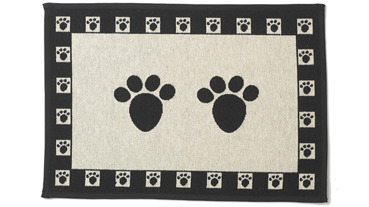Tapestry Placemat "Black Paws"