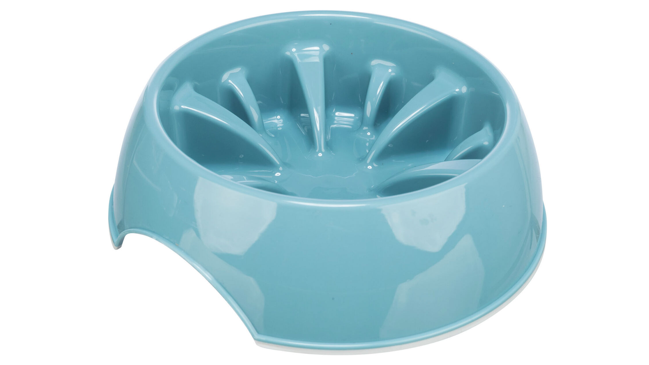 Trixie Slow Feed Plastic Bowl 800ml