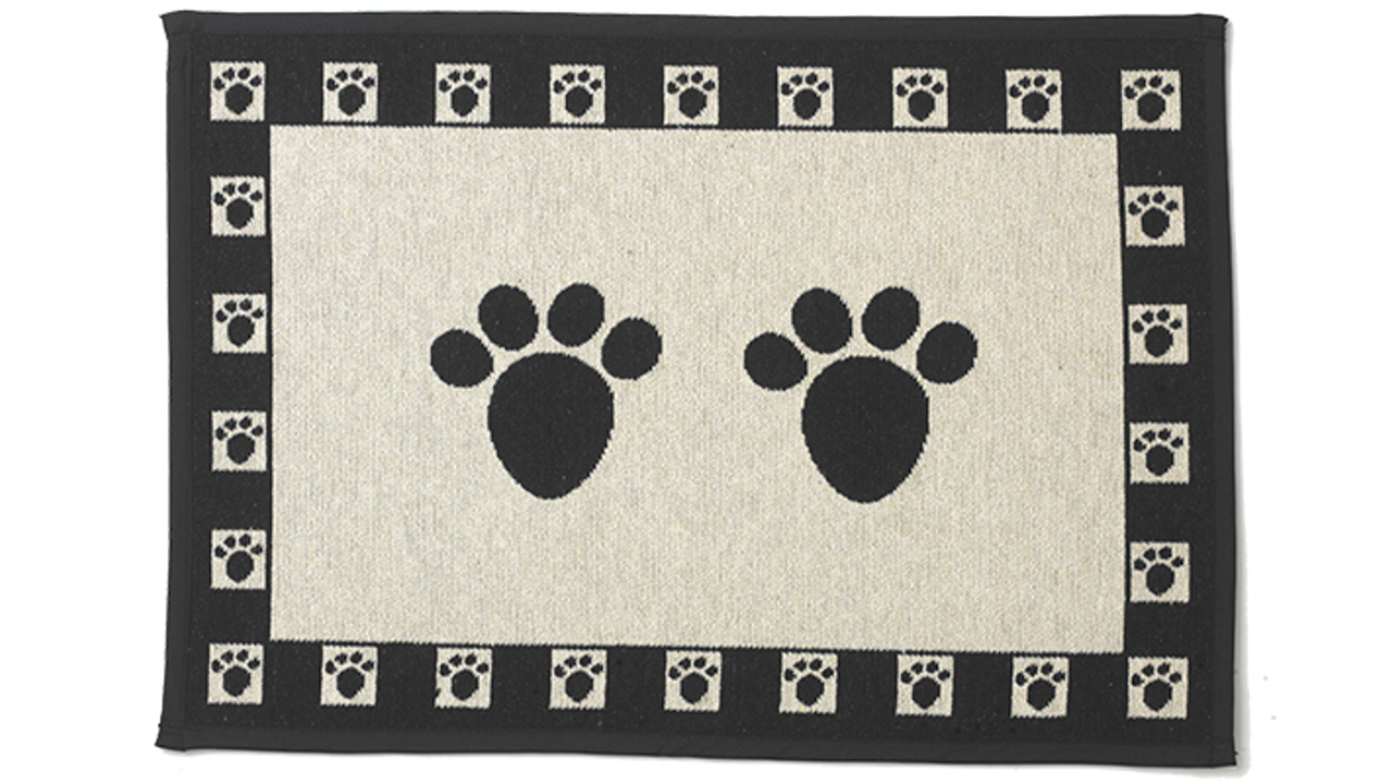 Tapestry Placemat "Black Paws"